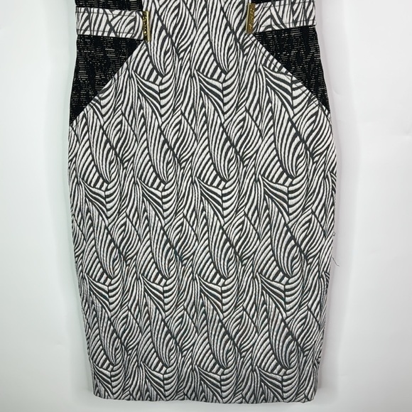 Calvin Klein Black Gray White Sleeveless Shift Dress Size 4 - Picture 3 of 8